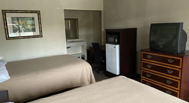 Четырёхместный номер Standard Cozy Inn