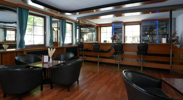 Hotel Sophienhof, Забронировать Отель Отели Кёнигс-Вустерхаузен с завтраком, Завтраки