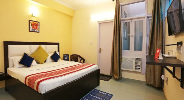 Hotel Mascot Quattro By OYO Rooms