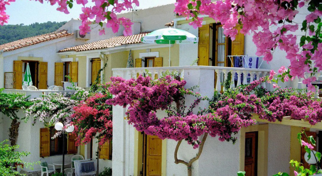 Olympia Beach Hotel