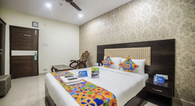 FabHotel Tirumala Secundrabad Railway St, Rezerwuj Hotel Secunderabad 