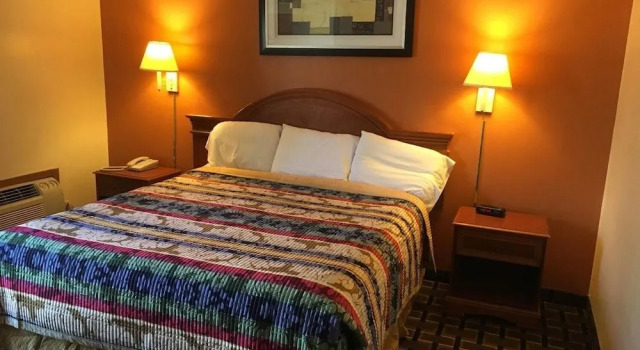 Great Lakes Inn & Suites, Забронировать Мини-отель Саут-Хейвен штат Мичиган
