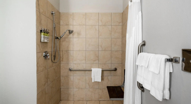 Номер Standard Holiday Inn Express & Suites Tell City by IHG