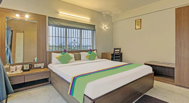 Двухместный номер Standard Treebo Sreemaa Newtown Near Biswa Bangla Gate