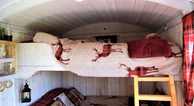 Meadow Shepherds hut, Забронировать Дом для отпуска Виллы Сноудония, Вилла