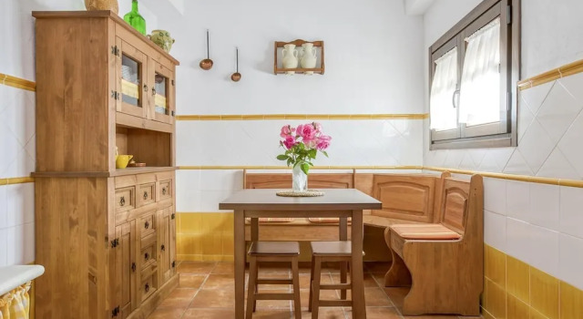 Villa in Carcabuey Near Sierras Subbeticas Park, 예약 빌라 Carcabuey 마드리드