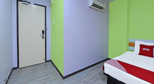 Двухместный номер Deluxe Super Oyo 992 Orange Hotel Kuala Pilah