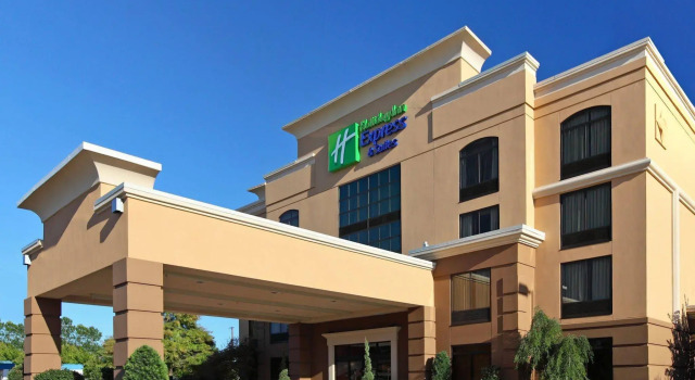 Country Inn & Suites by Radisson, Tyler University Area