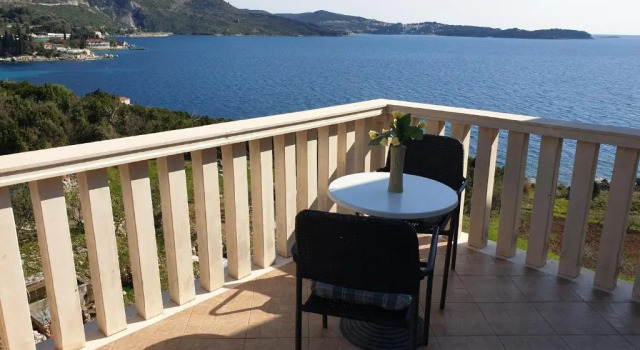 Студия Apartments Lira