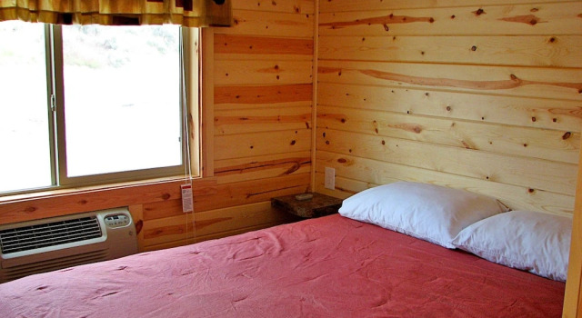 Коттедж Sunbanks Lake Resort