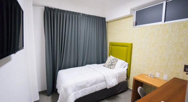 Номер Economy Hotel Suites Regina