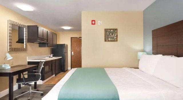 Номер Standard Hawthorn Extended Stay by Wyndham Saint Robert