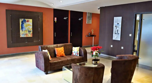 Modern and Cosy Studio
