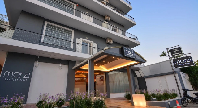Marzi Boutique Hotel, Prenota Boutique Boutique hotel a Corinthia Regional Unit, Boutique