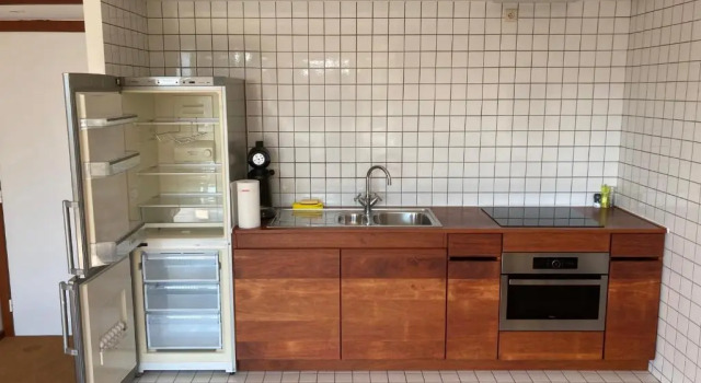 Апартаменты Appartement 1 chambre meublé et terrasse à 10 min du centre de Bruxelles