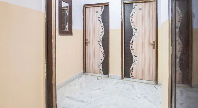 OYO 15829 Kanchan palace, Забронировать Отель Отели Нью-Дели с завтраком, Завтраки