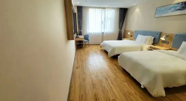 Люкс Business с 3 комнатами Home Inn Yubaiyun Hotel (Fusong County)