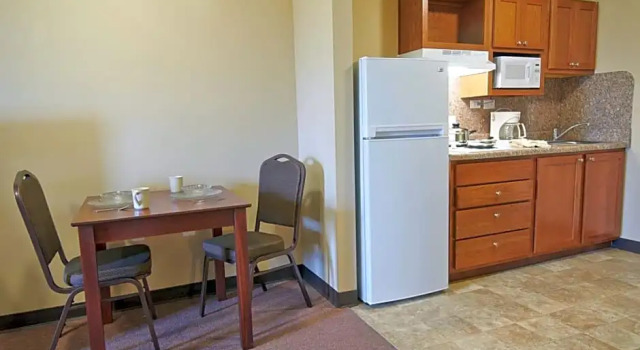 Двухместная студия Risewell Kitchen Suites Pleasanton