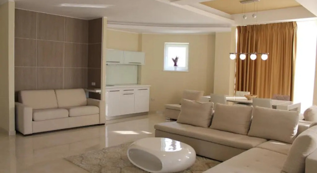 Люкс Deluxe Bruxelles Guesthouse Craiova