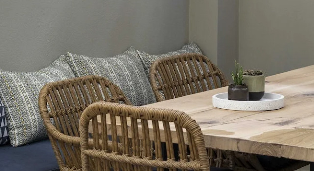 Апартаменты с 4 комнатами Champions Apt in N. Kosmos neighbourhood