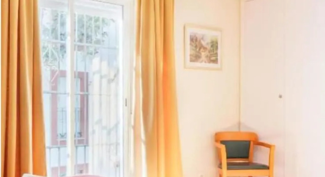 Четырёхместный номер Standard Hotel Carlos V Jerez by Vivere Stays