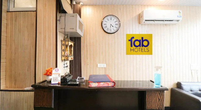 Fabhotel The Royal Oak, Забронировать Отель Гургаон 