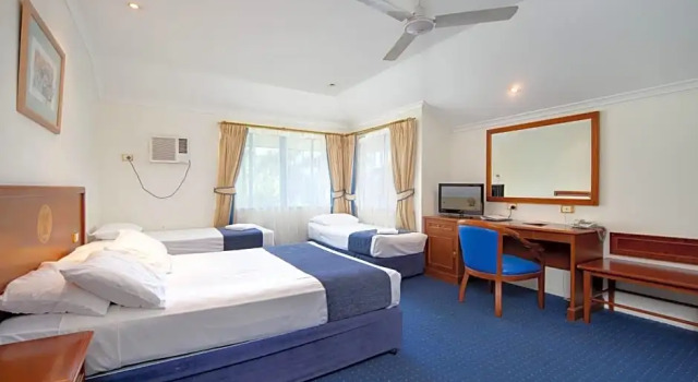 Номер Economy Cairns Southgate Hotel