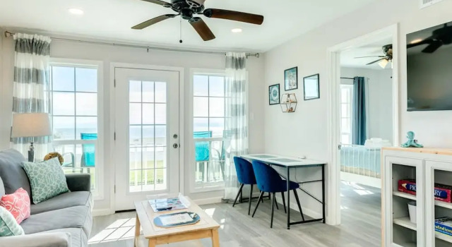Seaside and Breezy Condo at the Victorian