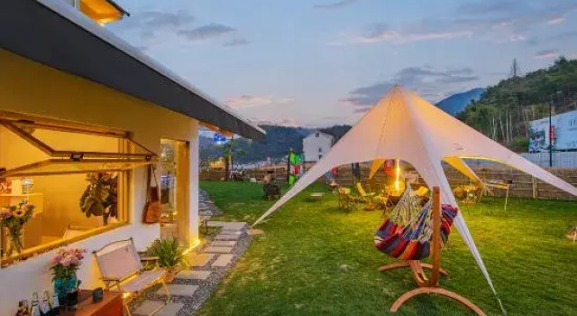 Место под палатку Yue Shan Yunshang · Anji Yunshang Caoyuan Tent Boutique Stay (Xiongmao Buluo Tanxian Leyuan)