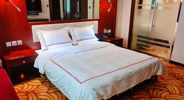 Люкс Business Tianbao Hotel