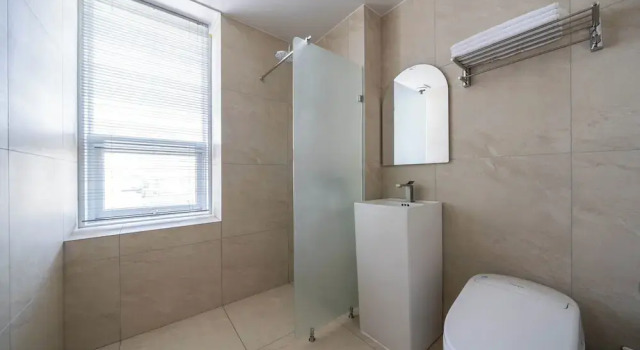 Browndot Hotel Jecheon Hwasan Branch, Prenota Hotel Jecheon Chungcheongbuk-Do