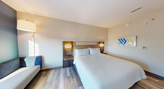 Двухместный номер Standard Holiday Inn Express & Suites Chicago Schaumburg by IHG