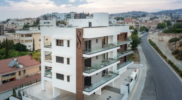 Sanders Elgio - Delightful 2-bdr Apt With Balcony, Rezervovat Hotel Agios Athanasios Limassol