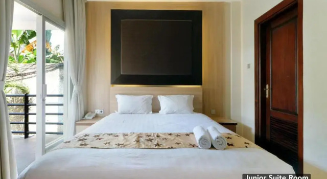 Junior-Suite Mutiara Suites