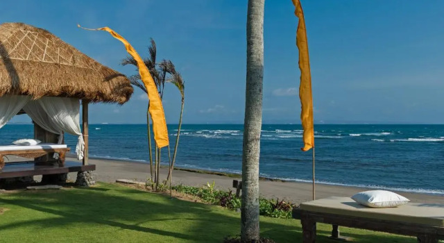 Villa am Strand Taman Ahimsa by Elite Havens