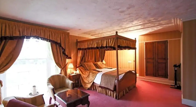 Люкс Deluxe Leasowe Castle