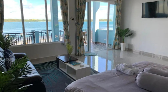 Deluxe suite Grace Wave Resort