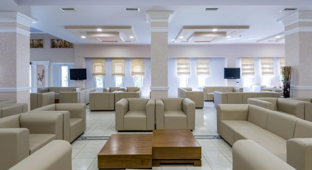 Gaia Royal Hotel