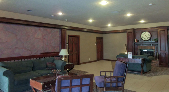 Clarion Inn, Buchen Sie Hotel Ithaka Cayuga Lake Wine Trail