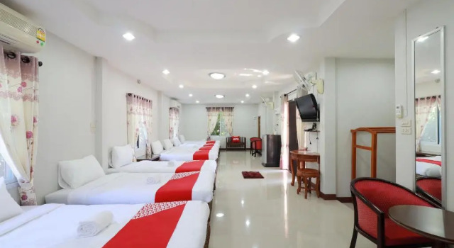 Люкс OYO 553 Kongsup Resort