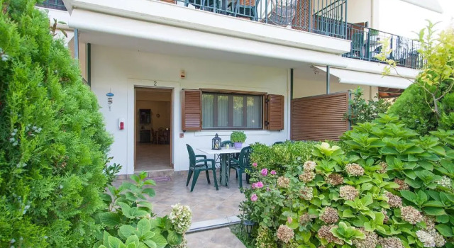 Апартаменты c 1 комнатой Ninas House