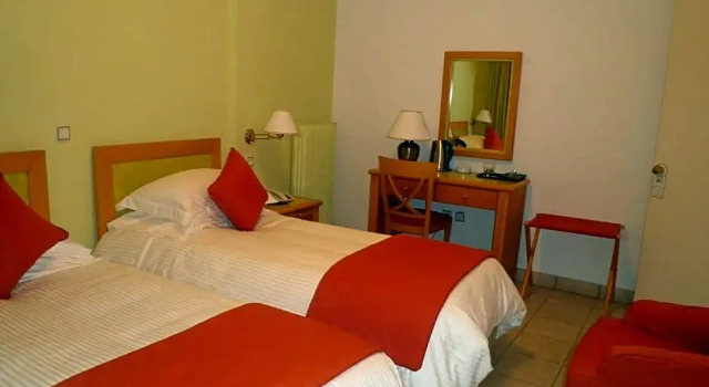 Номер Executive Jai Ma Inn Hotels