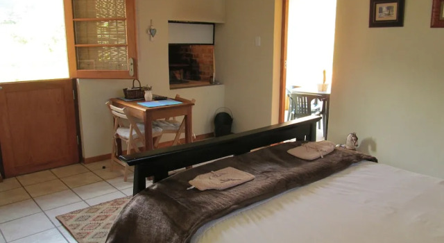 Двухместный коттедж с видом на горы Die Ou Huis Accommodation
