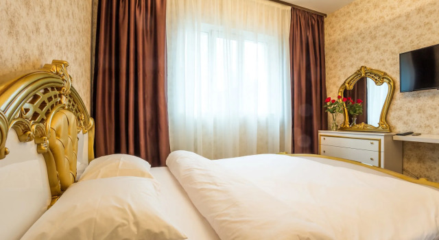 Deluxe Suite Sofia, Забронировать Отель Отели Софии с парковкой, рядом с Президентство, Парковка