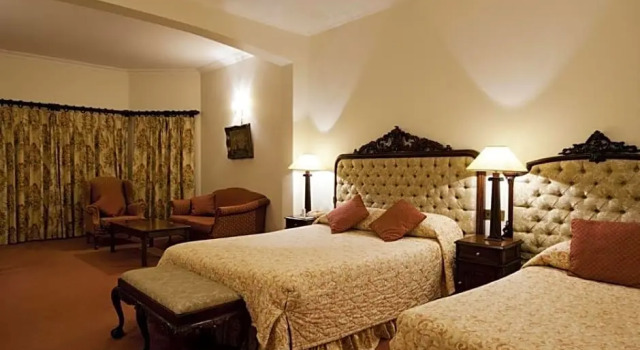 Полулюкс Tinakilly Country House Hotel