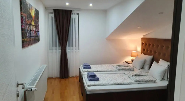 Апартаменты с 3 комнатами Family Apartments