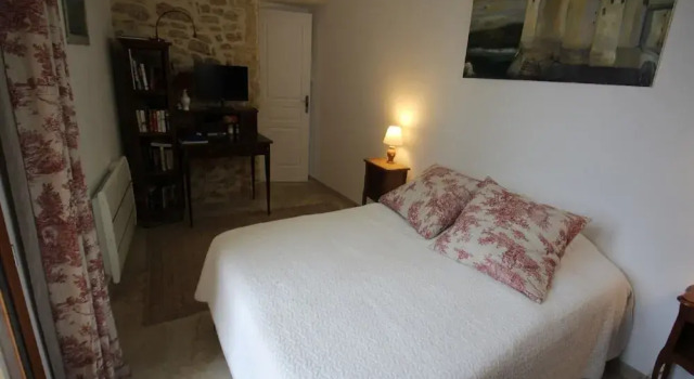Scenic Villa With View of the Gardon River