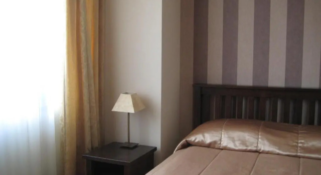 Guesthouse Sinchronas, Book Hotel 4-stjernede hoteller i Telsiai, 4*