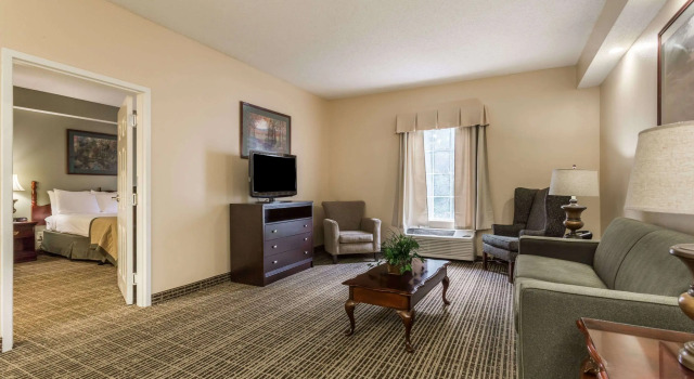 Baymont by Wyndham Lakeland