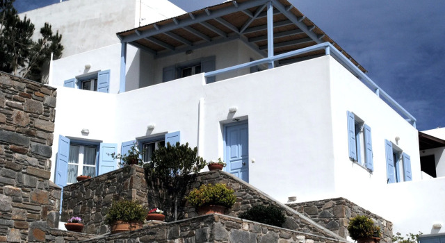 Pénde Traditional Villas, Забронировать Отель Отели Серифос-Хора с парковкой, Парковка